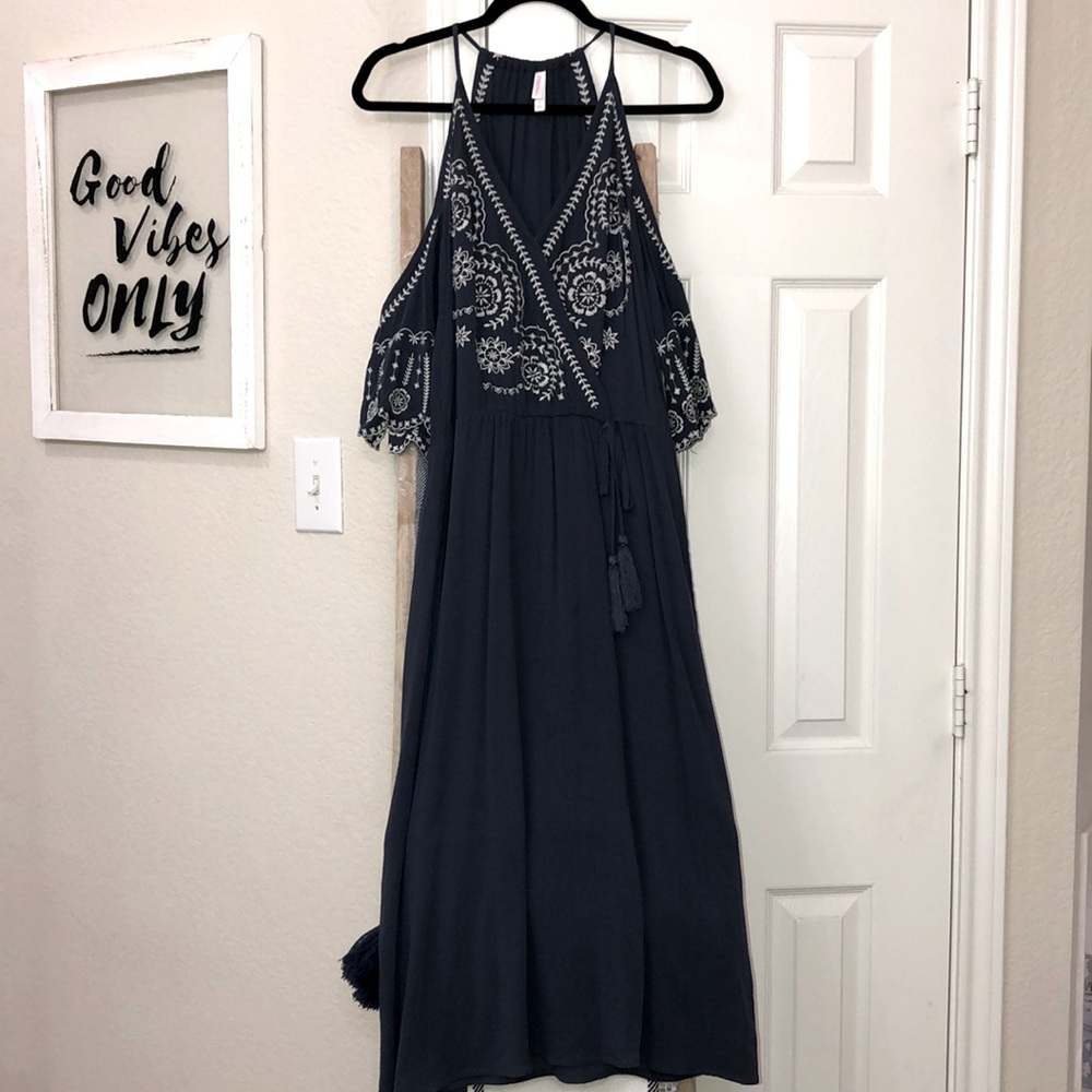 Open shoulder long dress